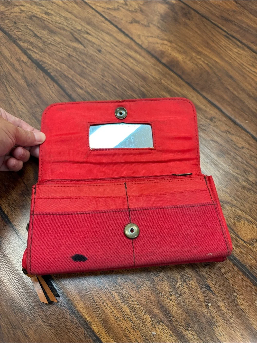 Disney Winnie the Pooh Red Brown Wallet Sketch Zip Around Wristlet